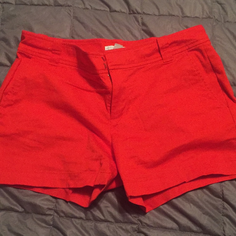 NY&C Red midi shorts EUC